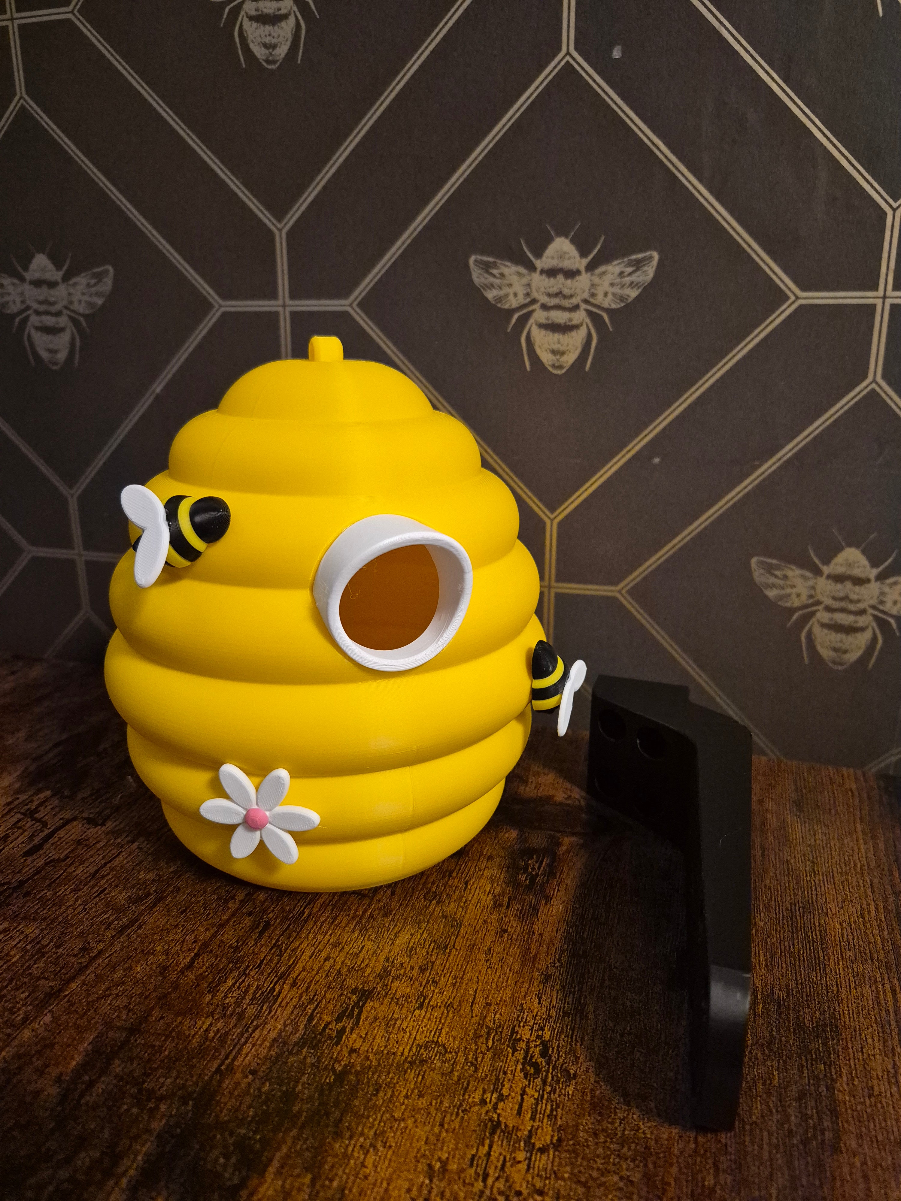 3D Printed Bee Hive Bird House
